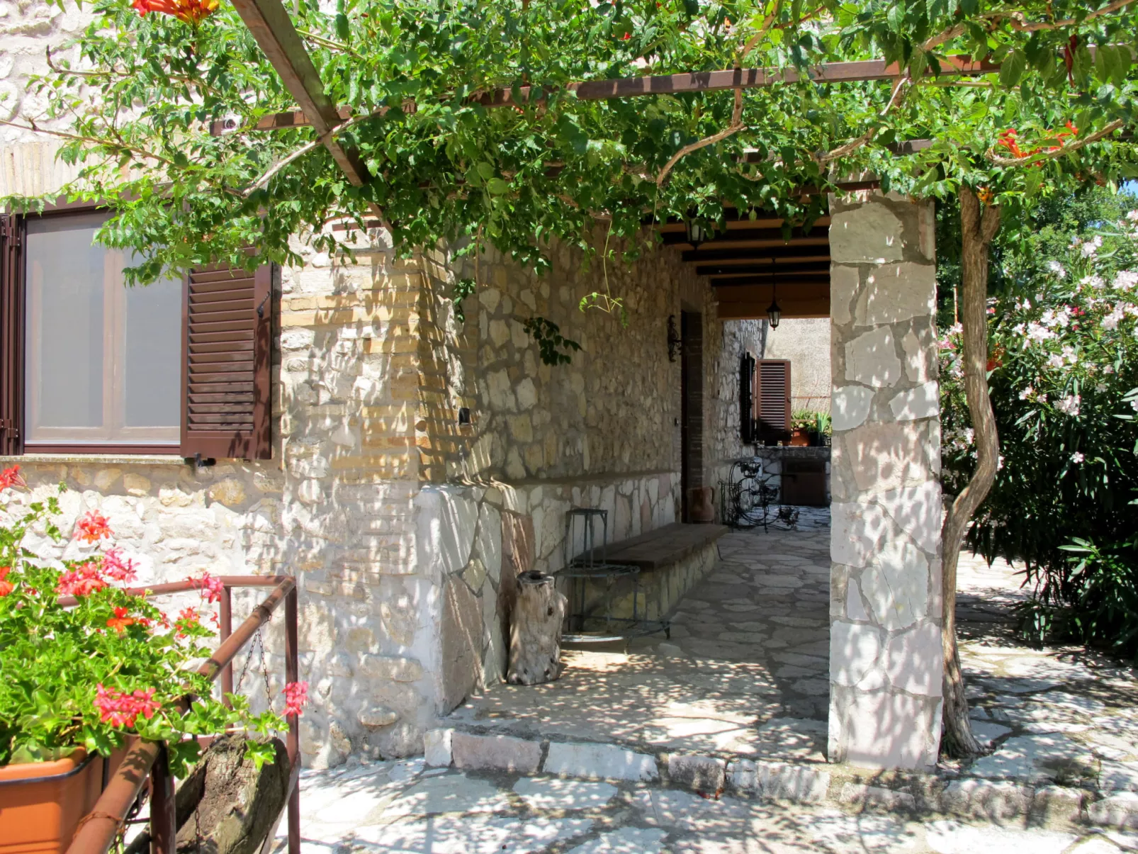 Colleflaviano-Dehors