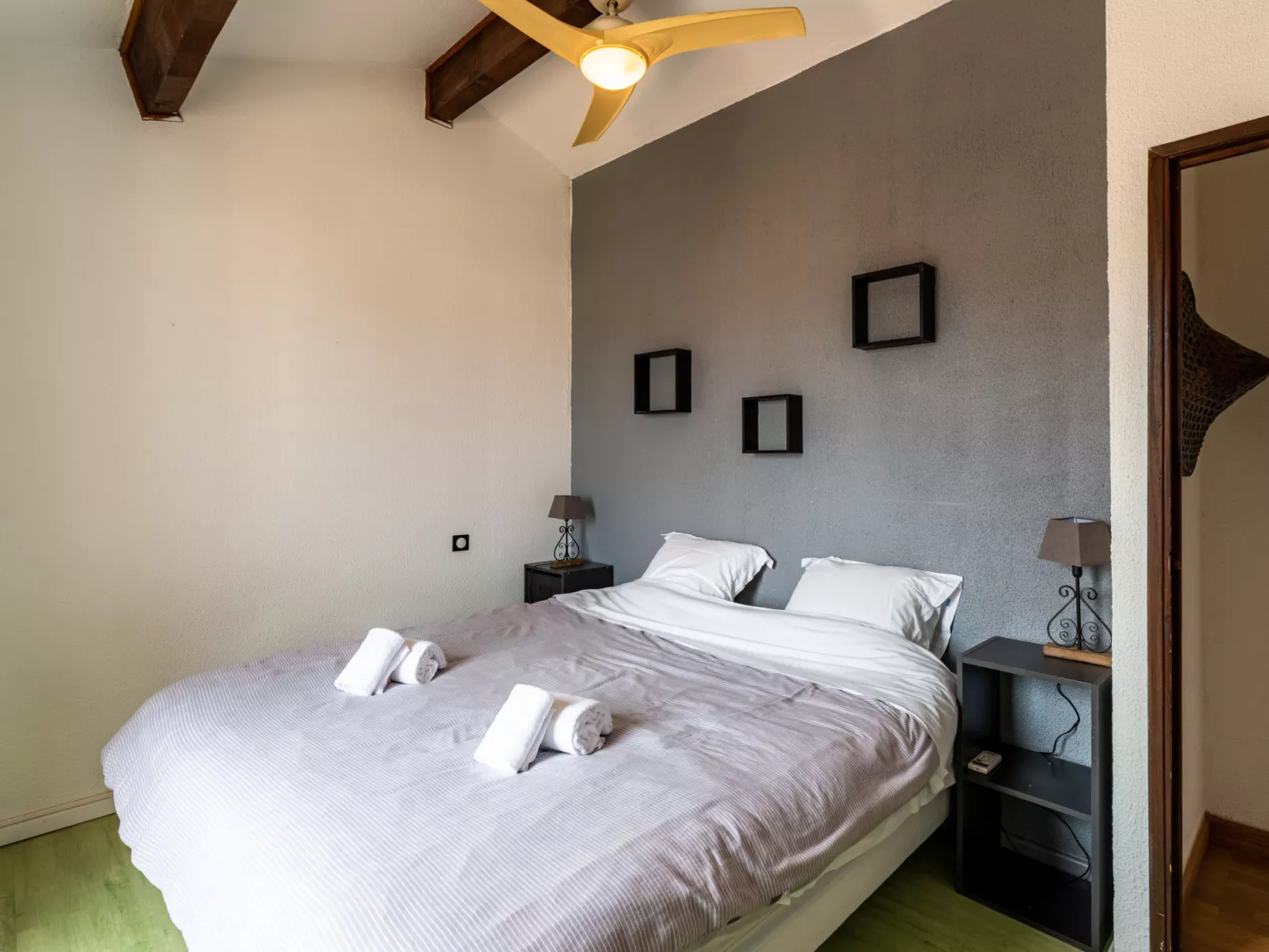 Villa Vaccaja-Inside