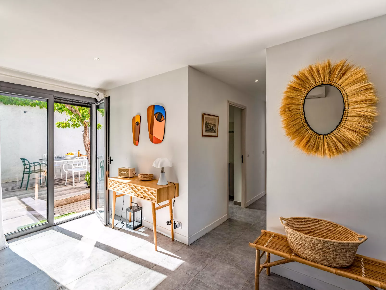 St Cyprien Plage-Inside