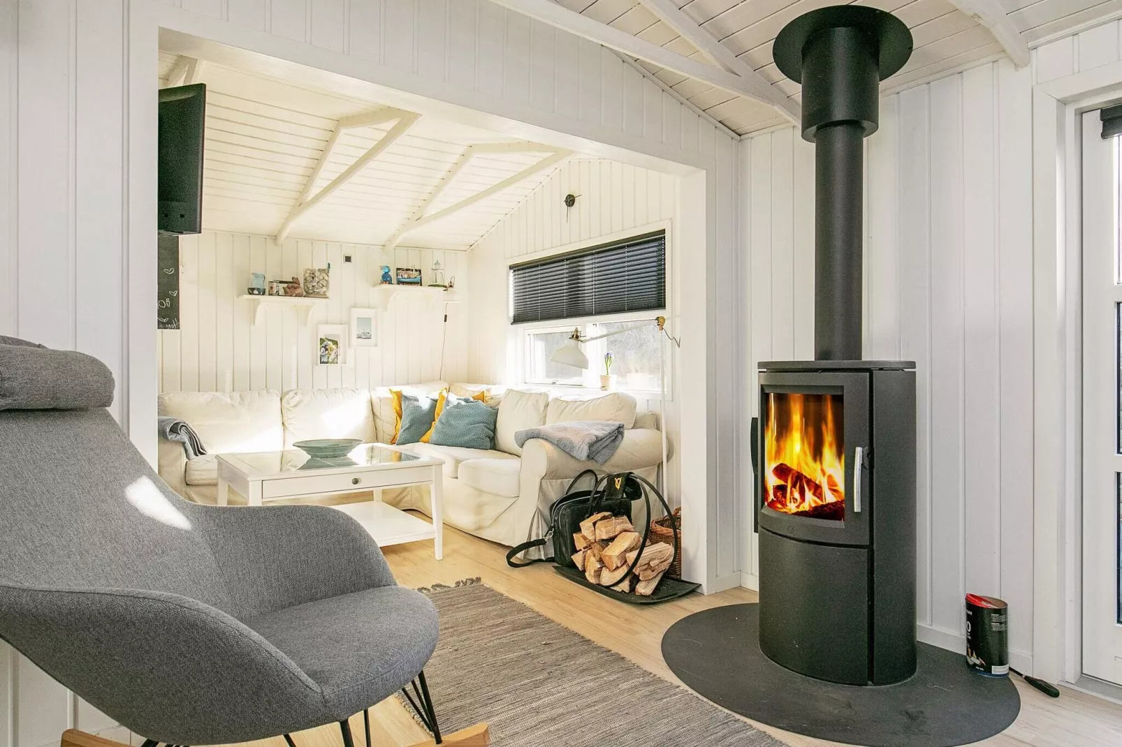 Seaside Sanctuary in Lokken-By Traum-Indoor