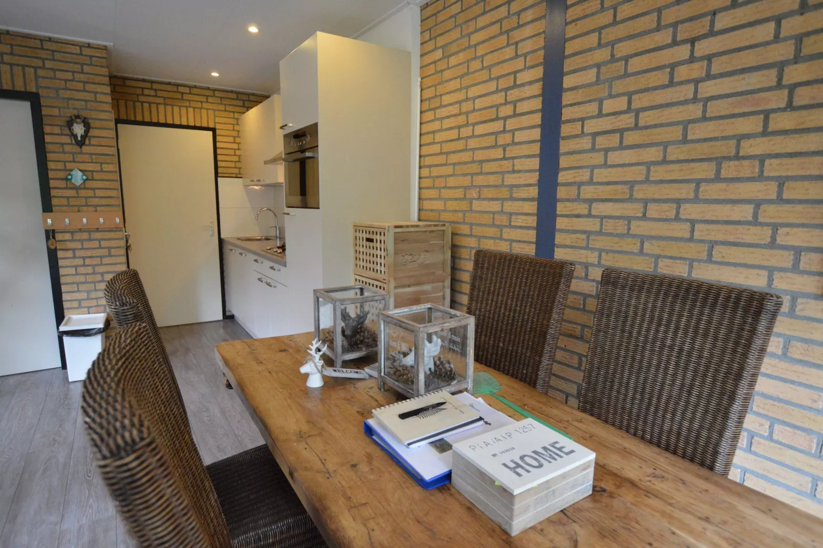 Bungalow 86-Dining room