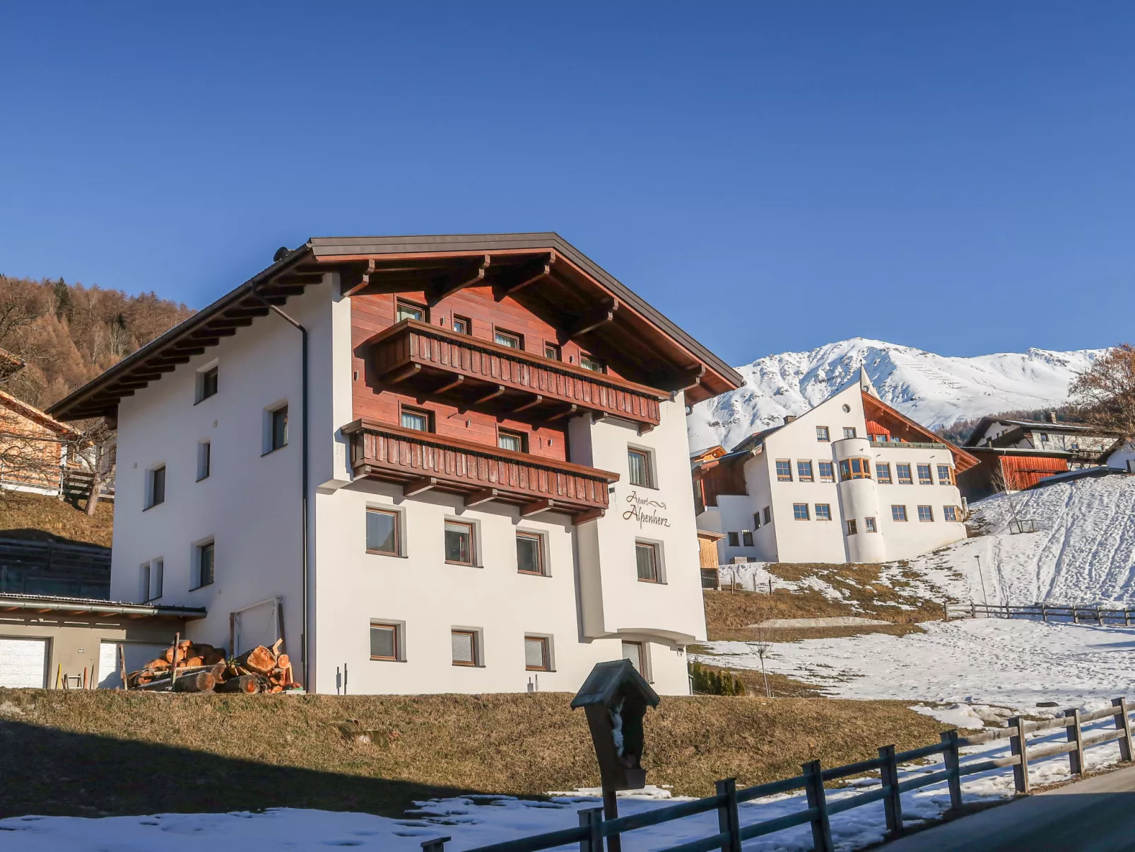 Alpenherz-Outside