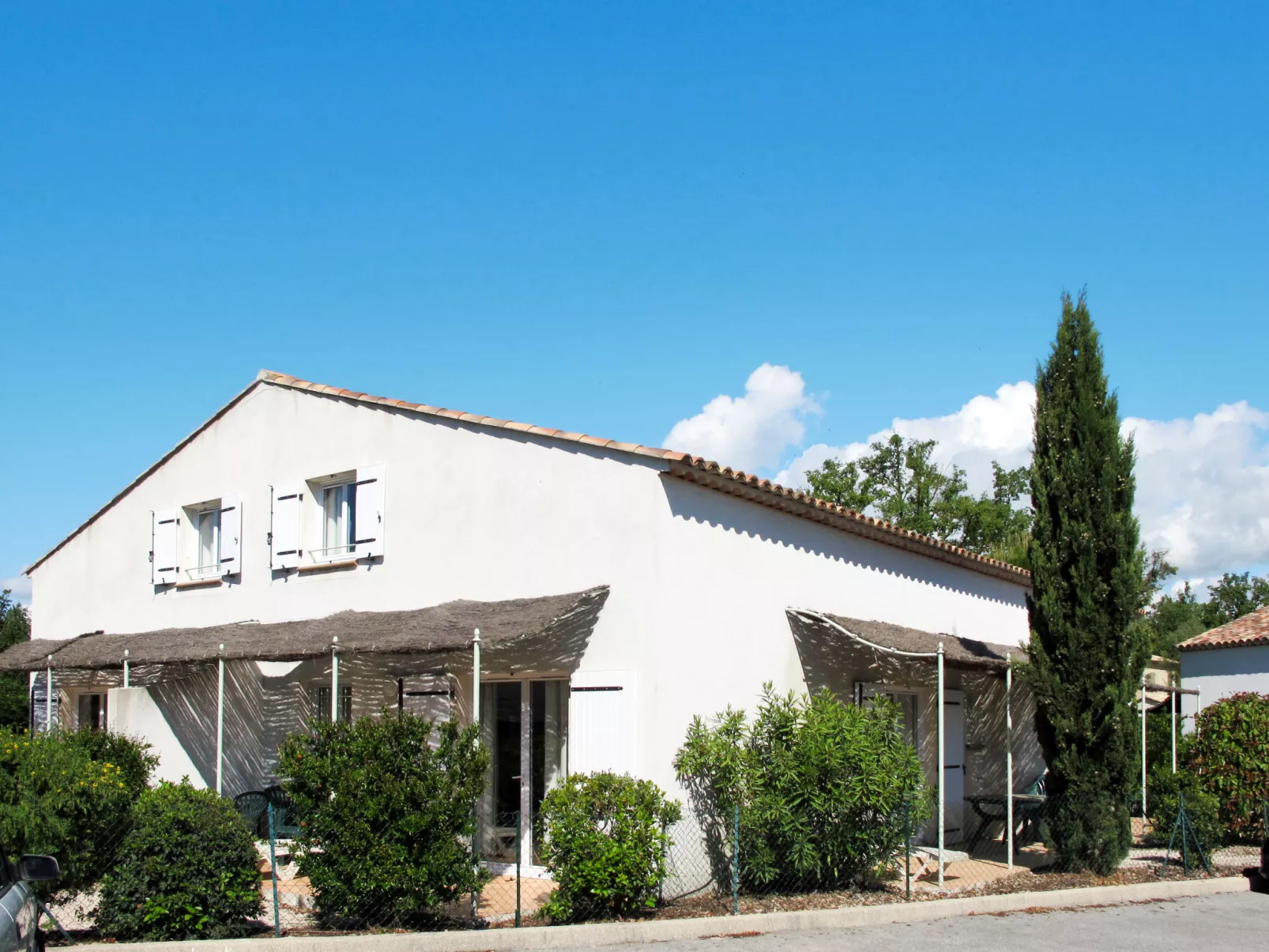 Les Bastides de Fayence-Outside