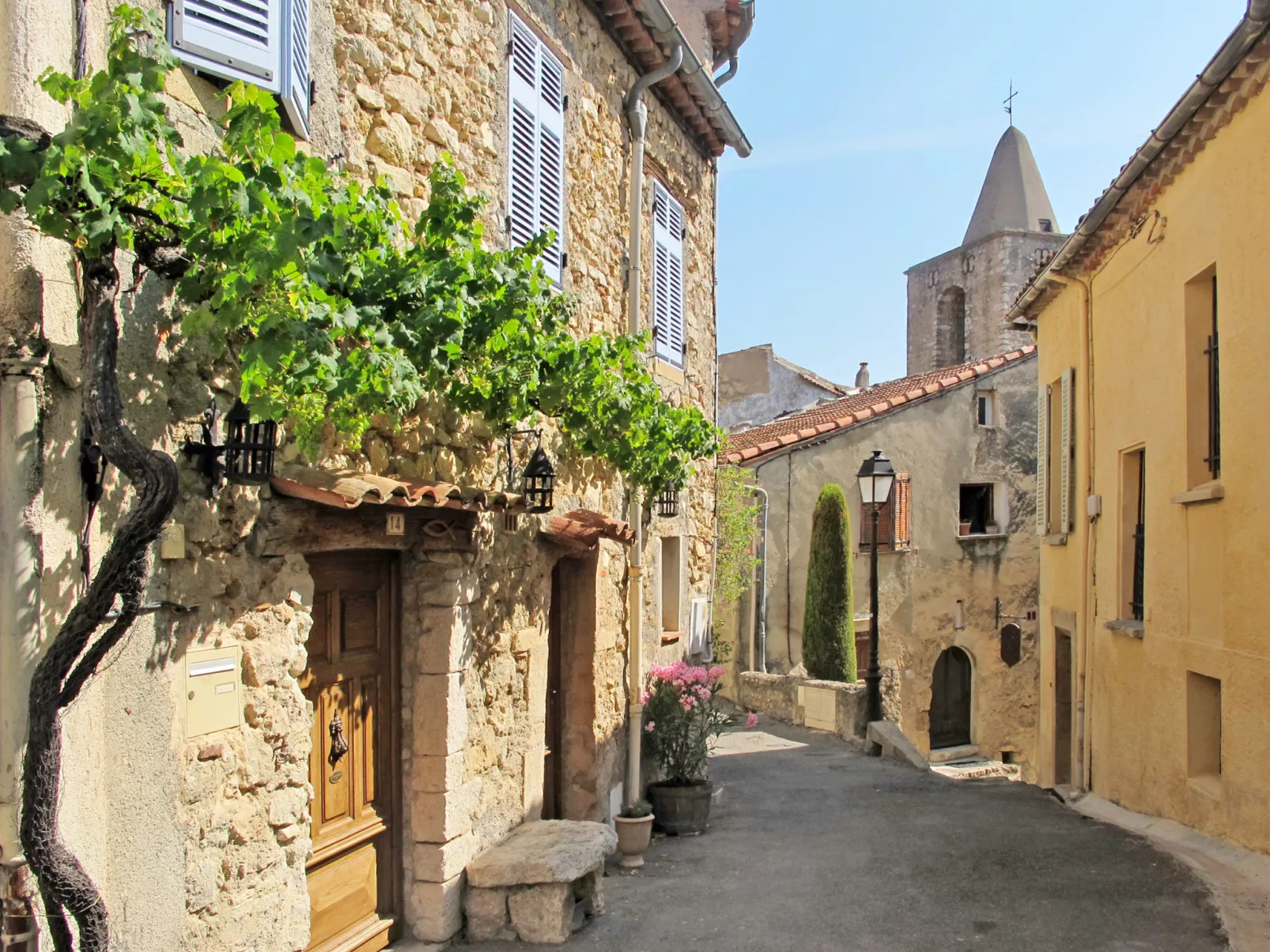 Les Bastides de Fayence-Area