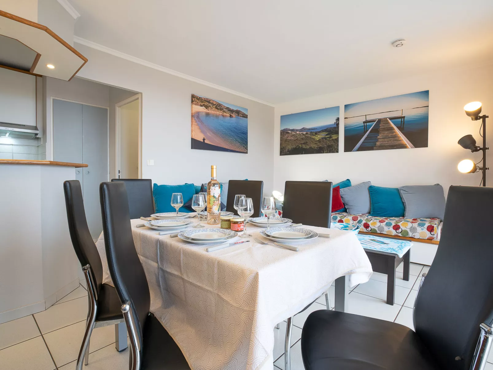 Les Bastides (I2 047)-Inside