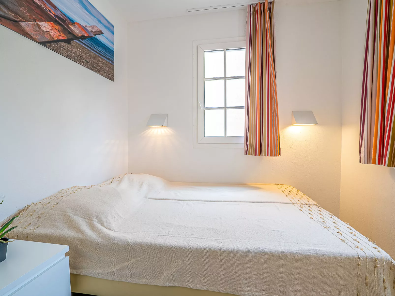 Les Bastides (I2 047)-Inside