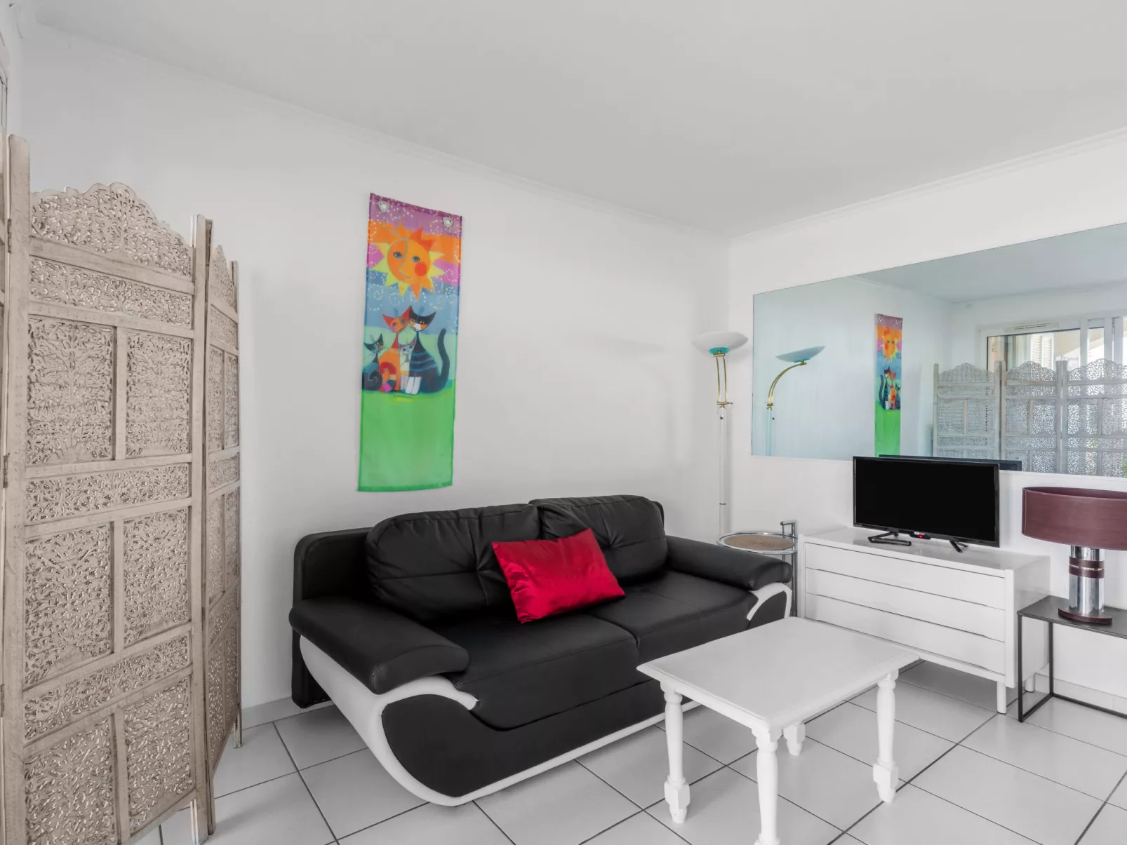 Les Bastides (O4 023)-Dedans