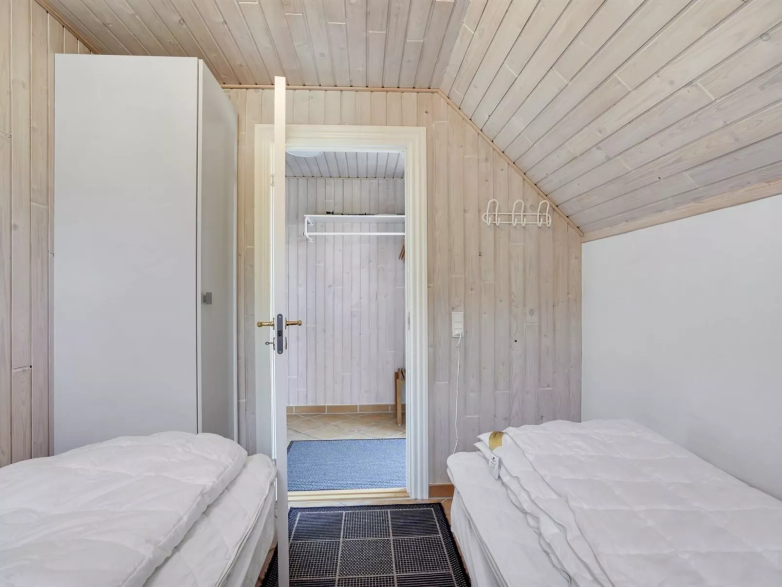 "Lavina" - 950m from the sea-Drinnen