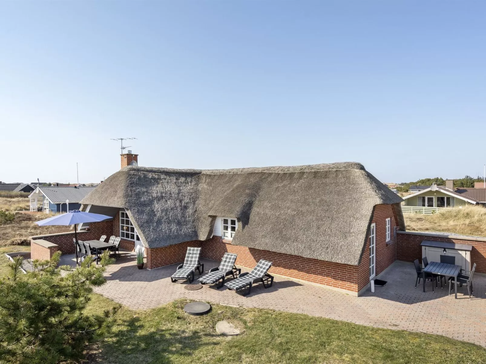 "Lavina" - 950m from the sea-Draußen