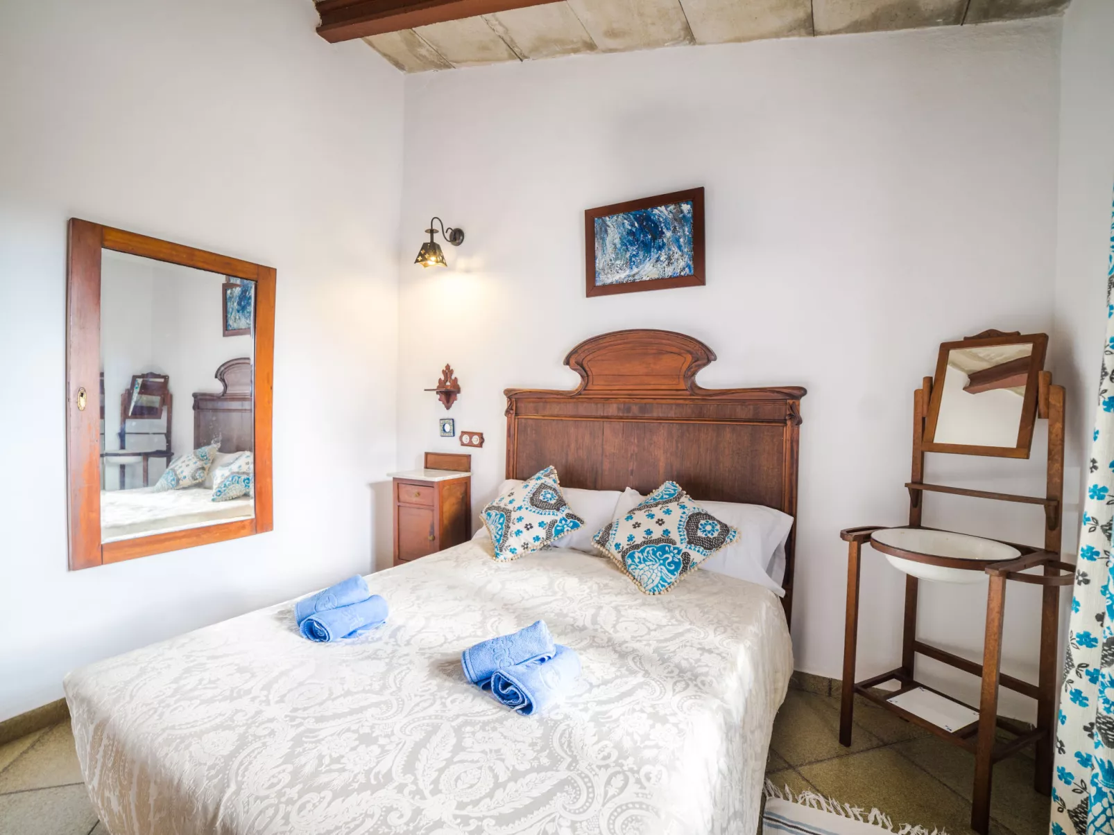 Sant Joan-Inside