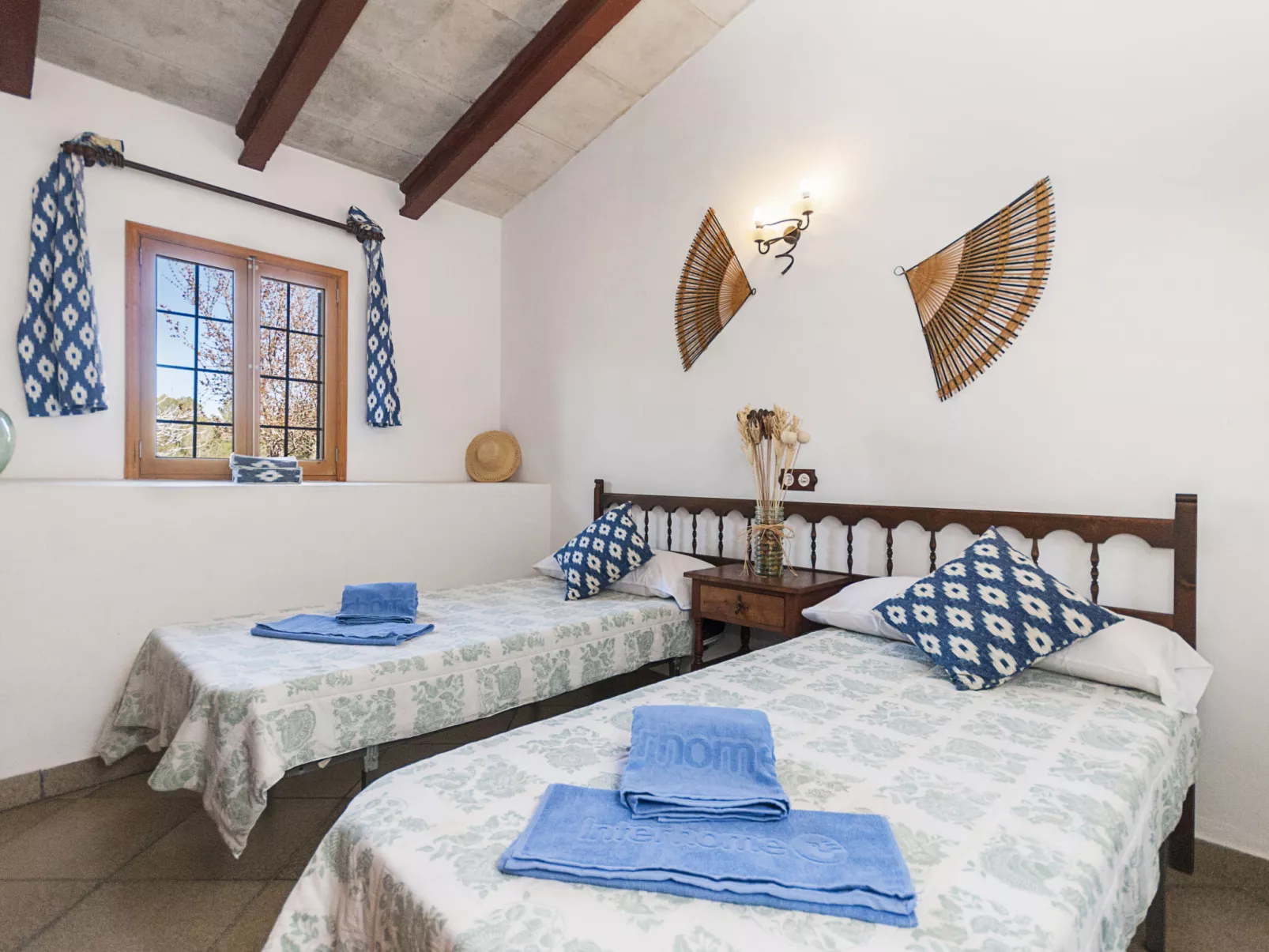Sant Joan-Inside