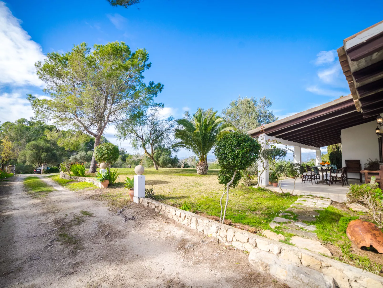 Sant Joan-Inside