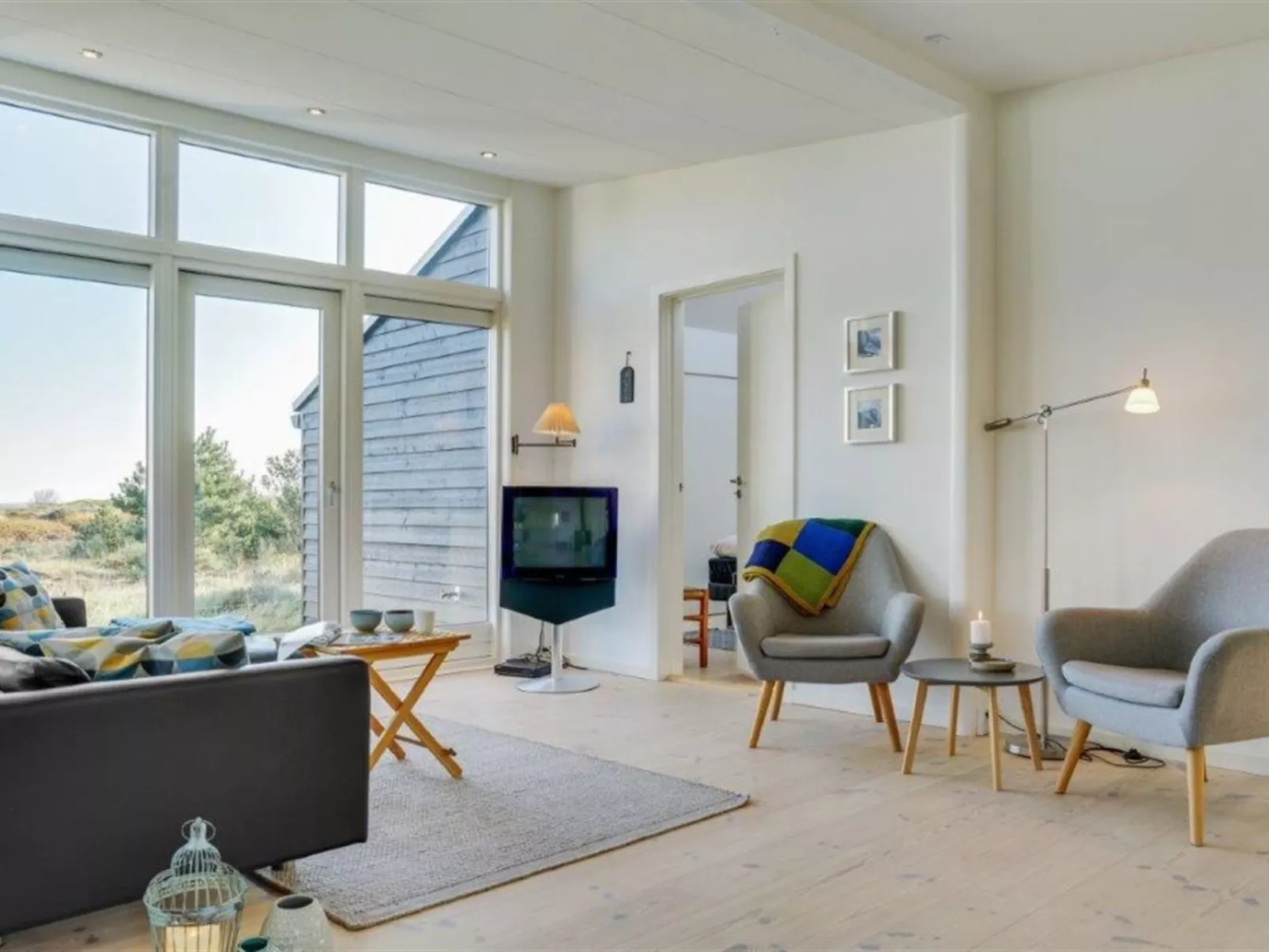 "Helin" - 100m from the sea-Inside