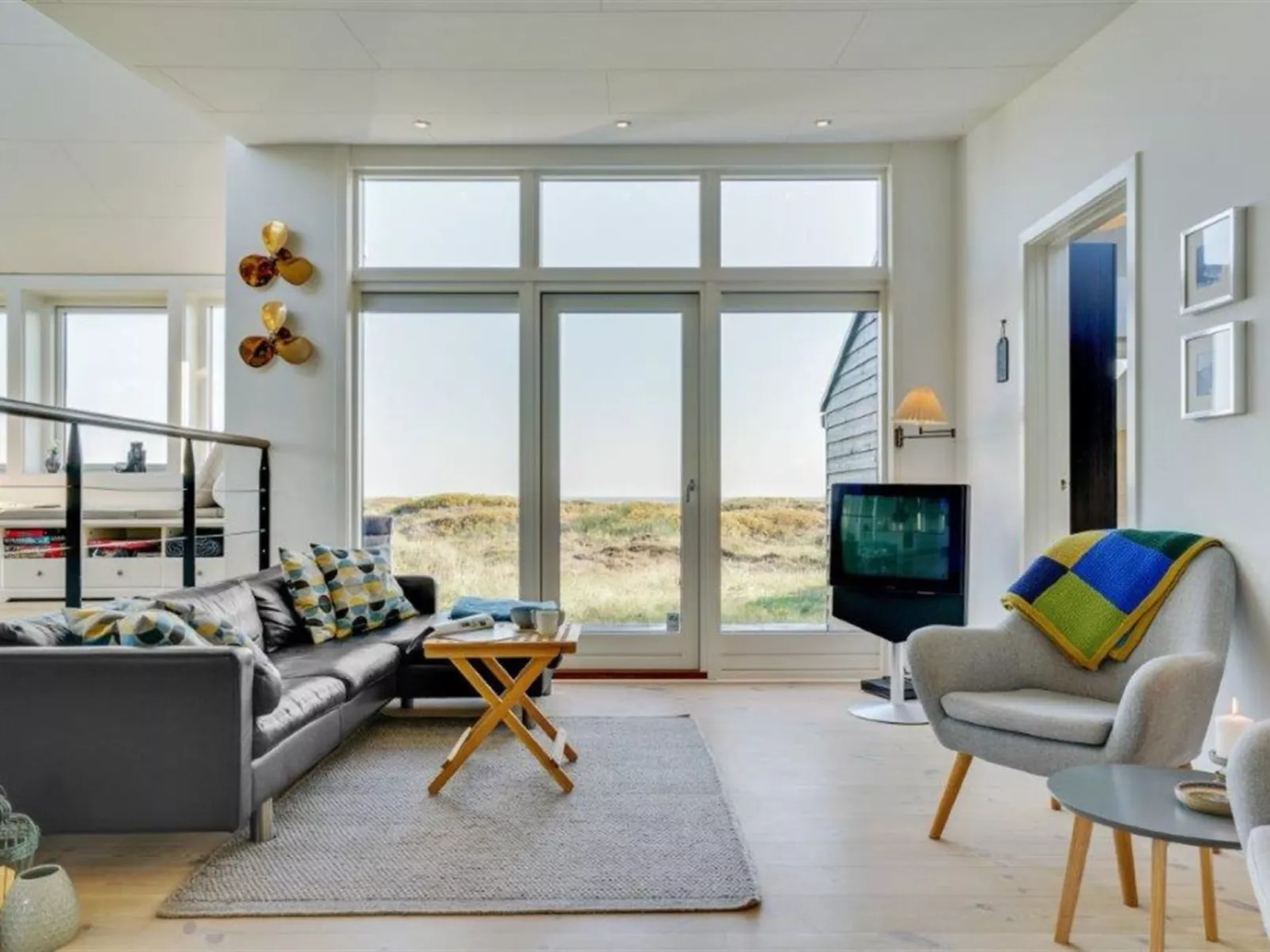 "Helin" - 100m from the sea-Inside