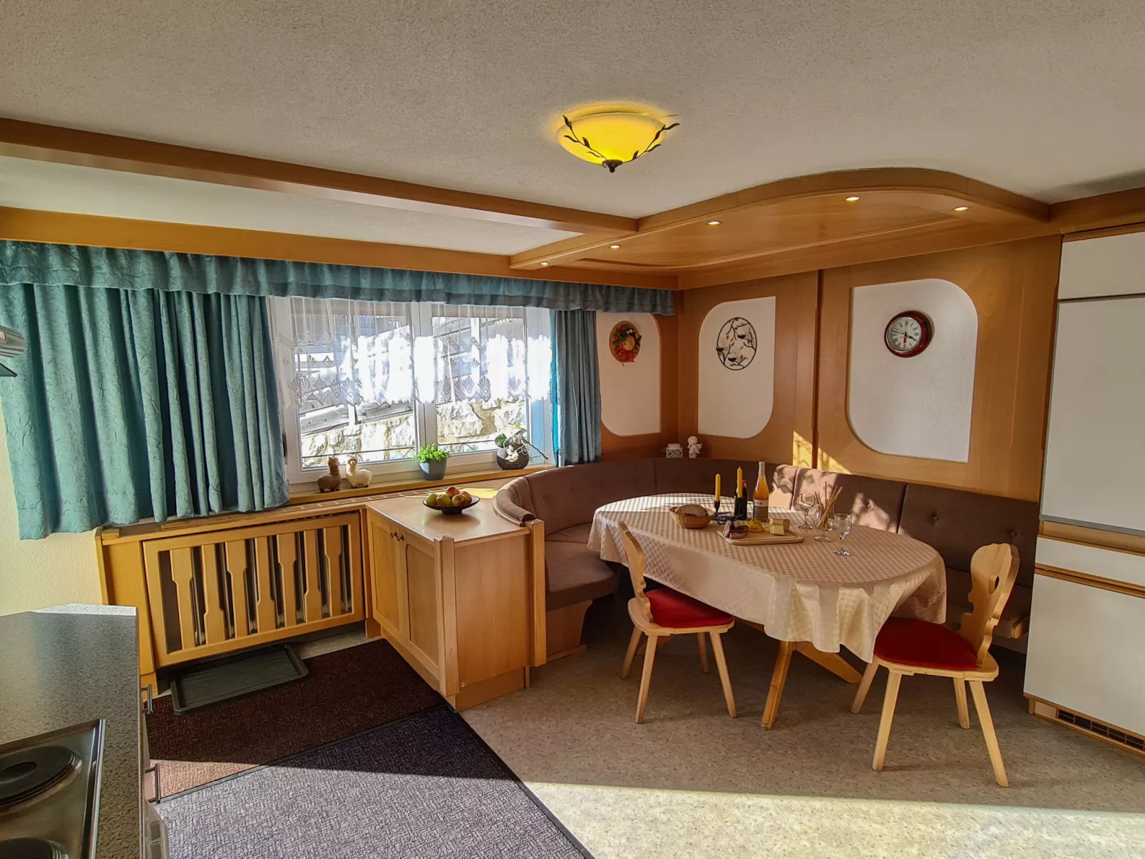 Alpenliebe-Inside