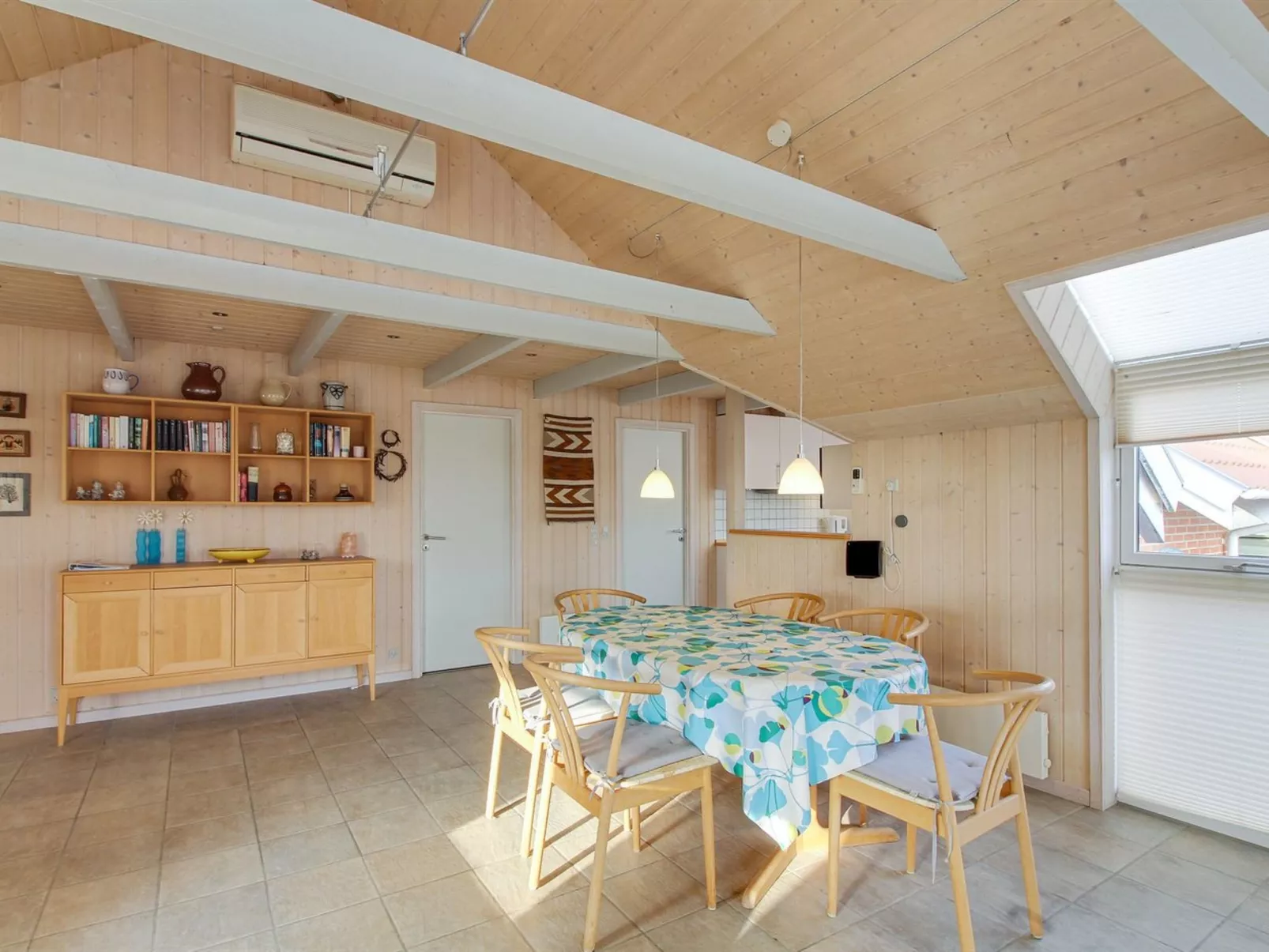 "Drusilla" - 800m from the sea-Inside