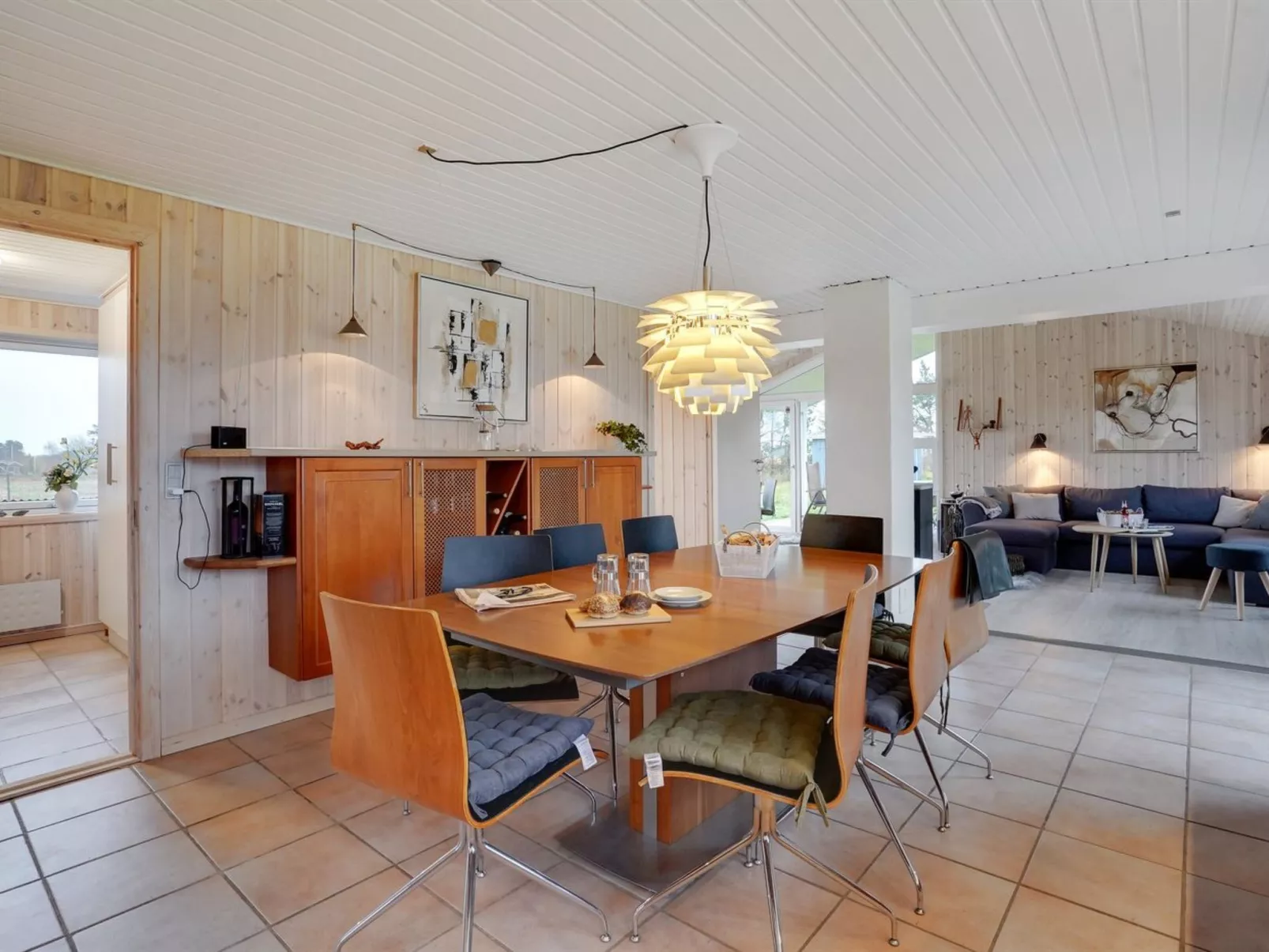 "Erna" - 400m from the sea-Inside
