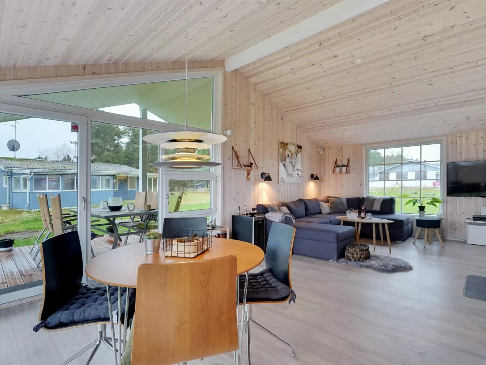 "Erna" - 400m from the sea-Inside