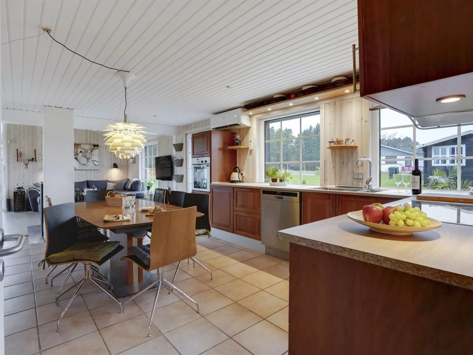 "Erna" - 400m from the sea-Inside