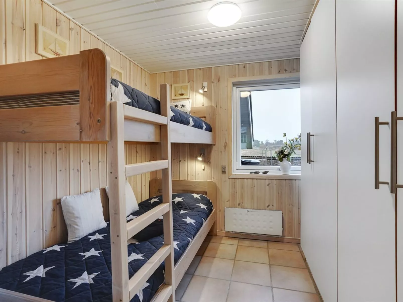 "Erna" - 400m from the sea-Inside