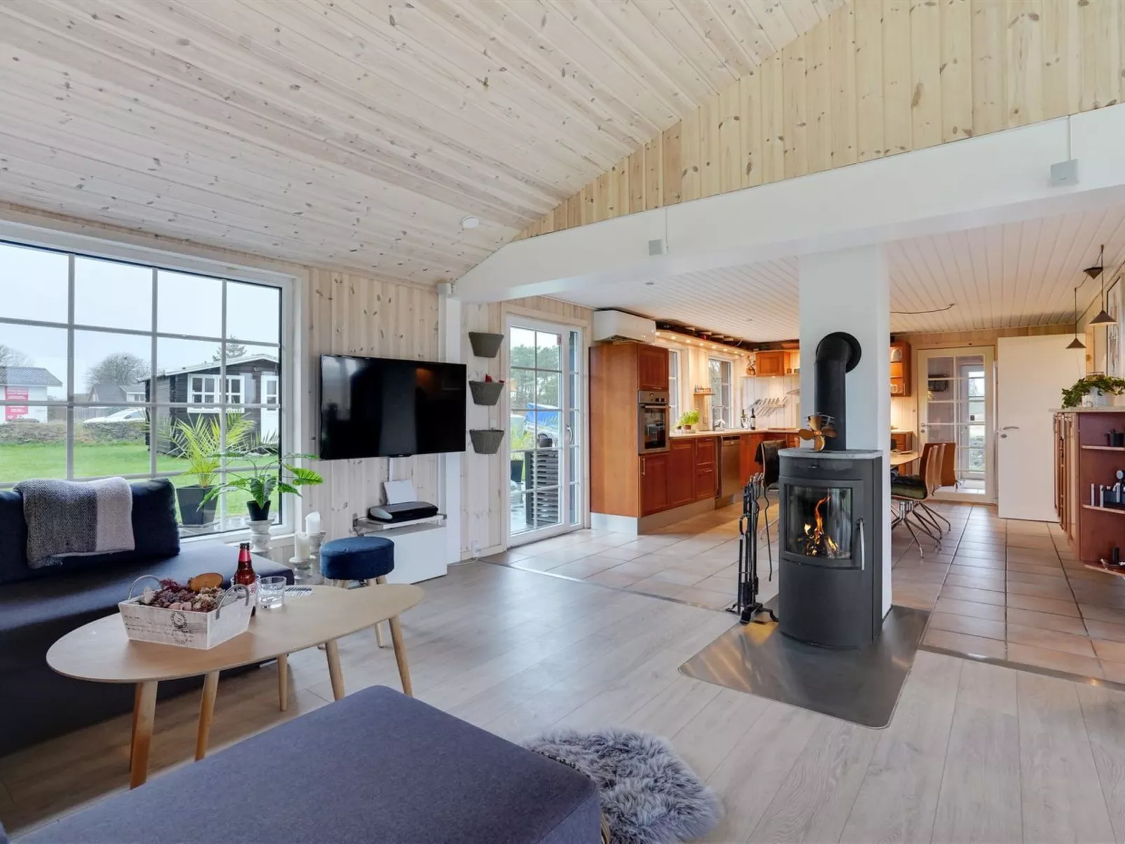 "Erna" - 400m from the sea-Outside