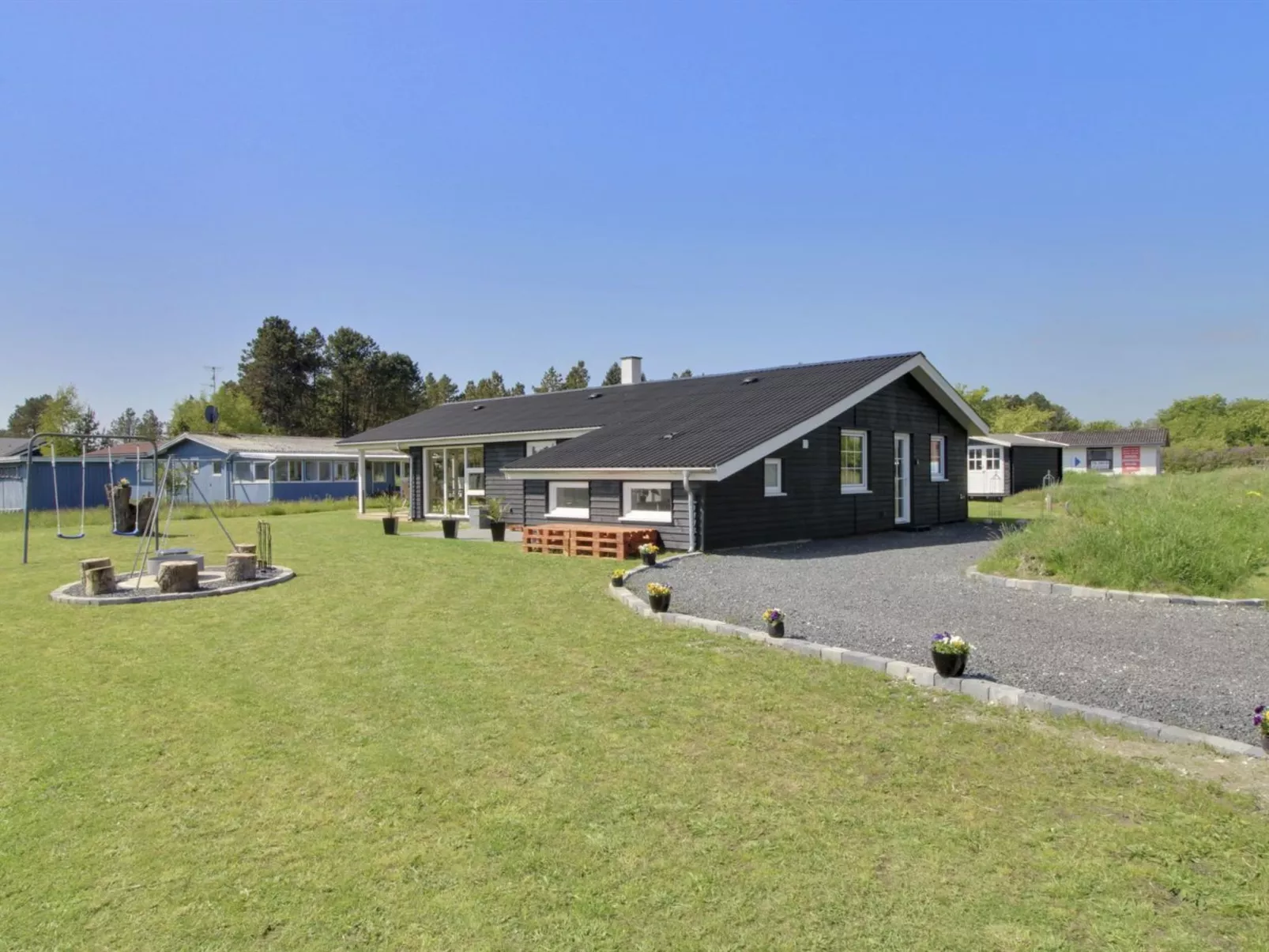 "Erna" - 400m from the sea-Outside