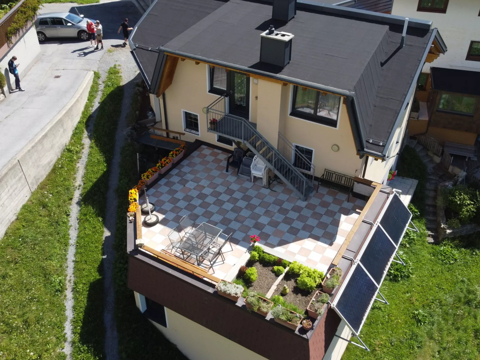 Bergblick-Outside