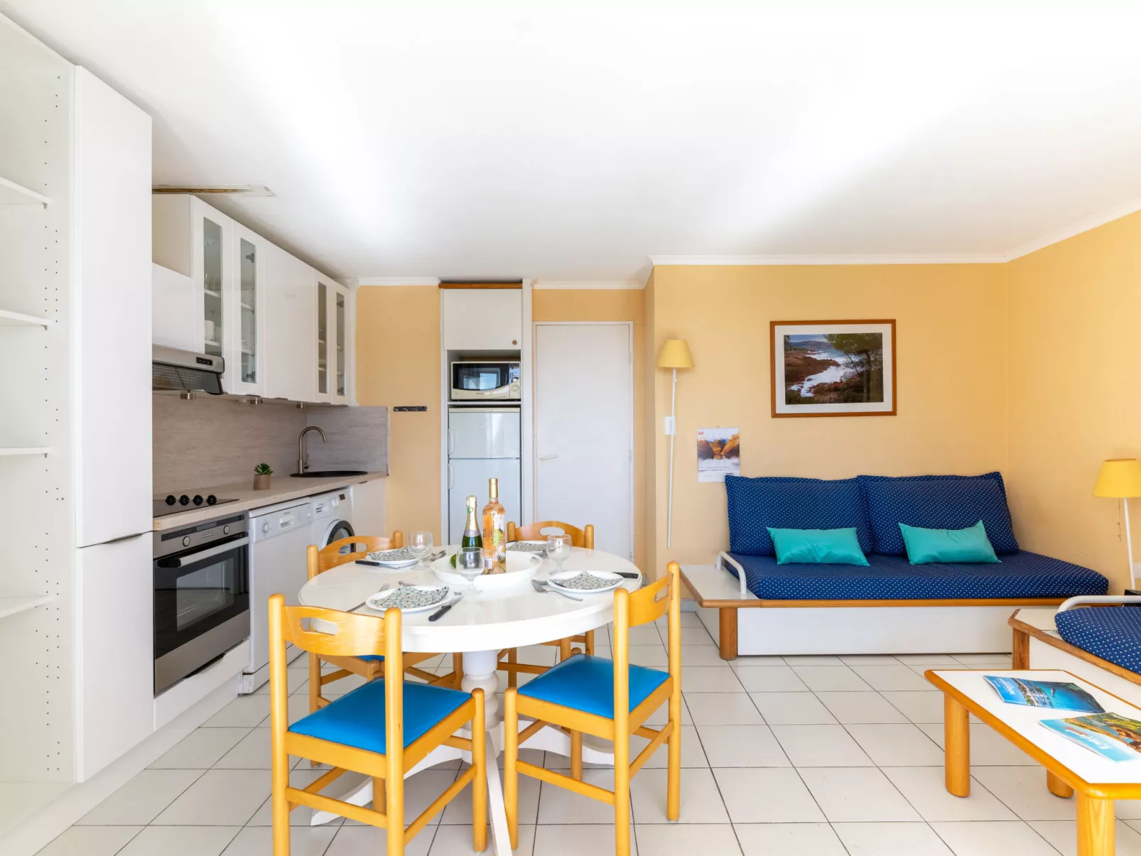Le Hameau (L2 202)-Drinnen