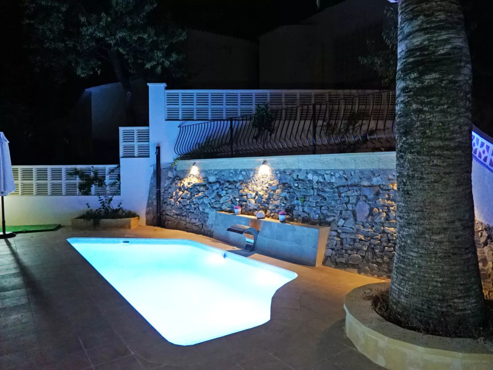 Villa Sol-Outside