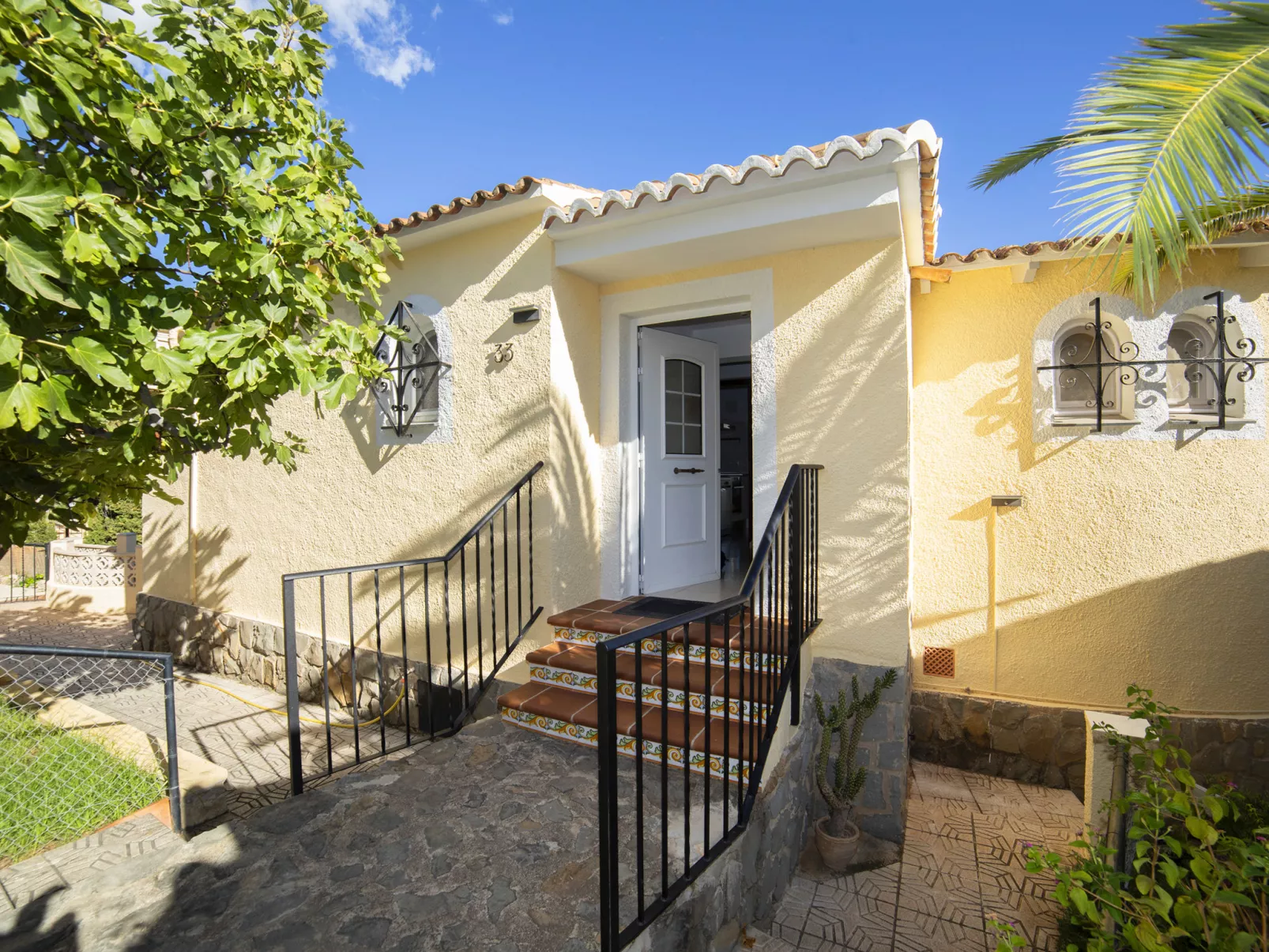 Villa Sol-Outside
