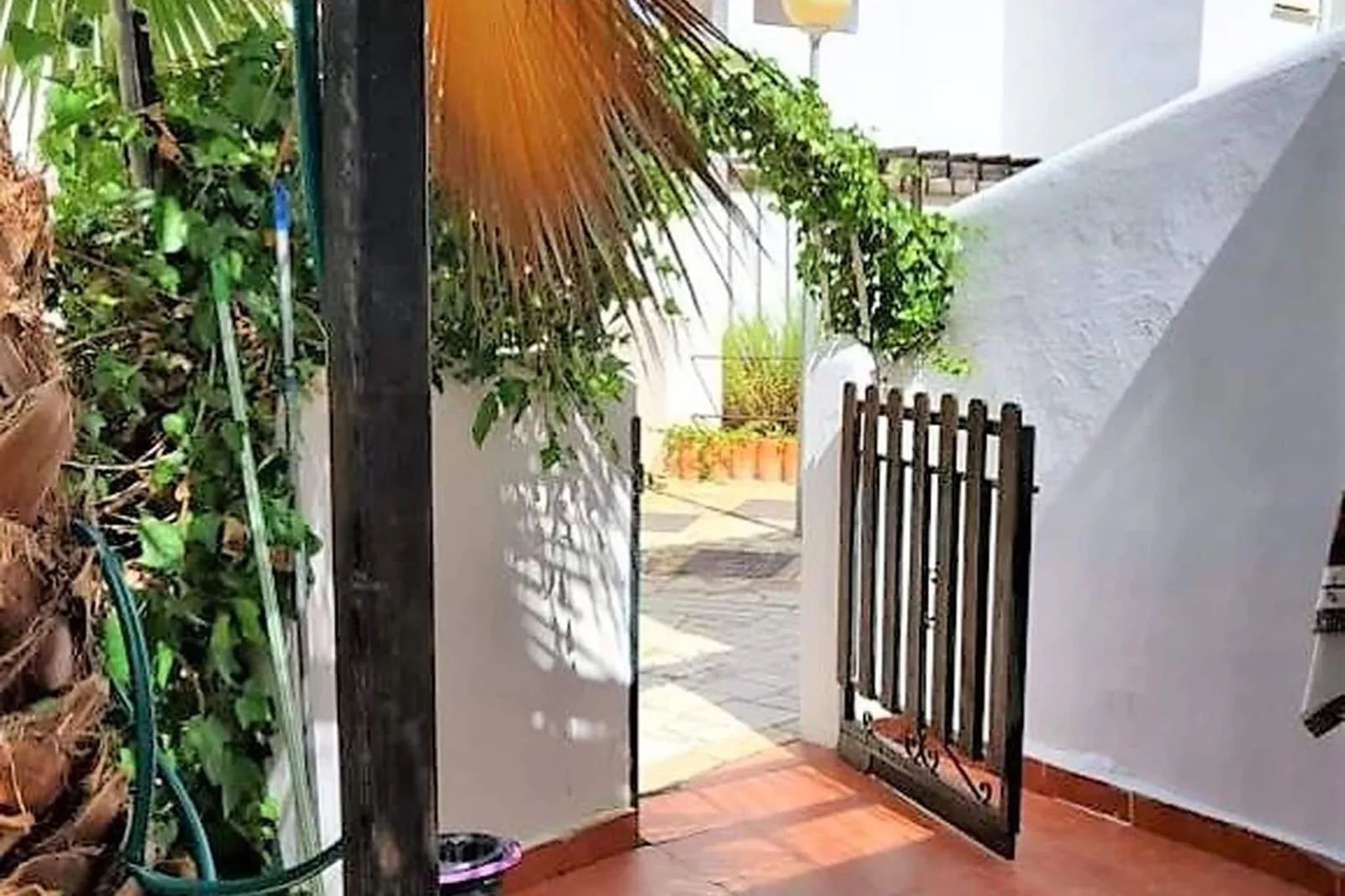 Natura Casa con patio privado 6 pax-Terrace balcony
