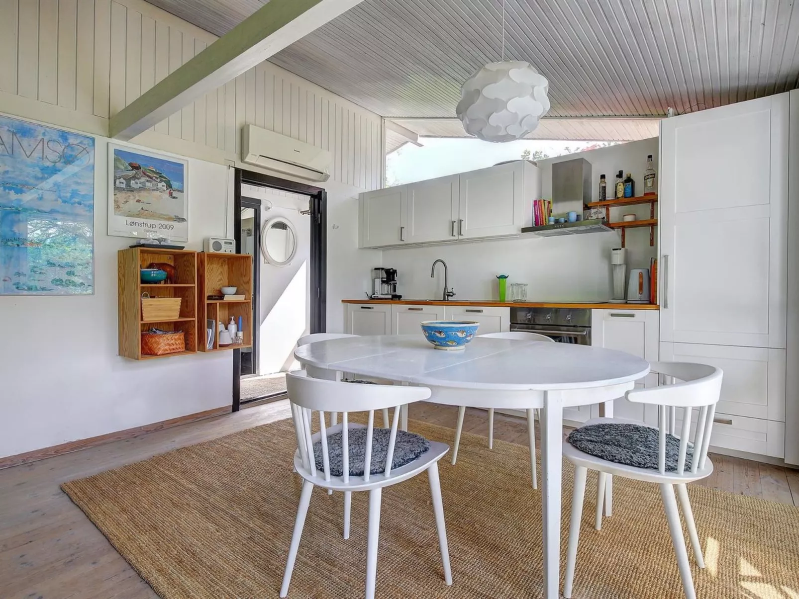 "Ilsabet" - 750m from the sea-Inside