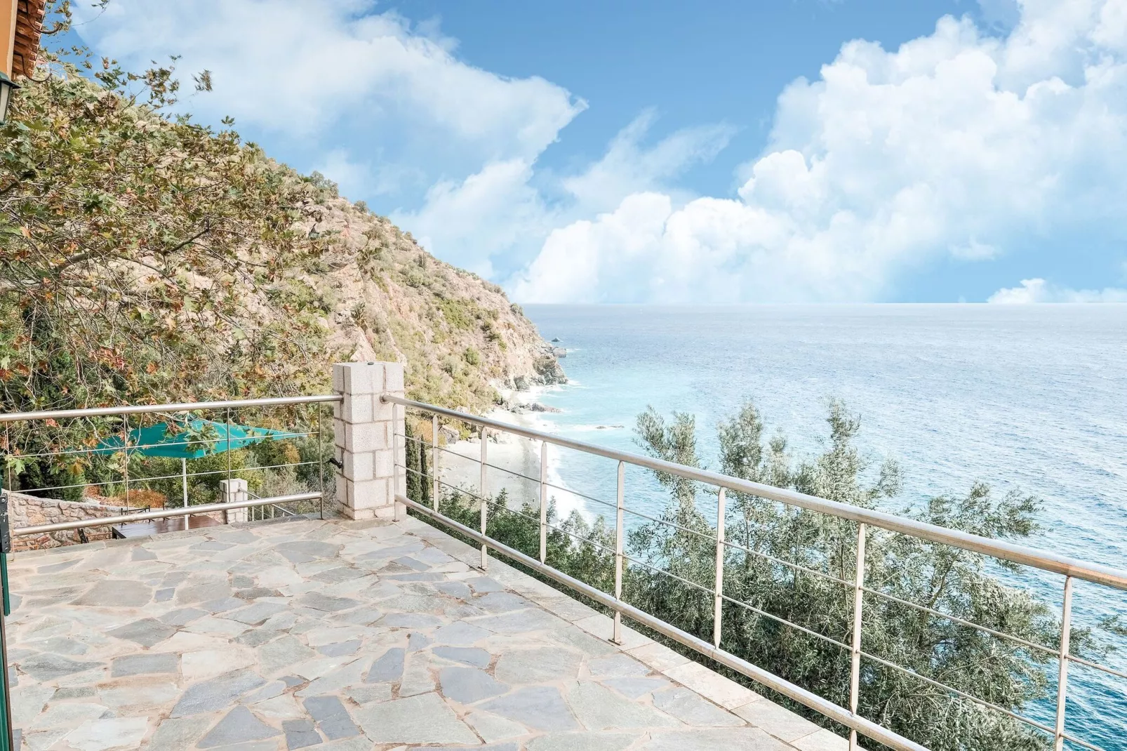 Villa Mahatma Gandhi-Terrassenbalkon