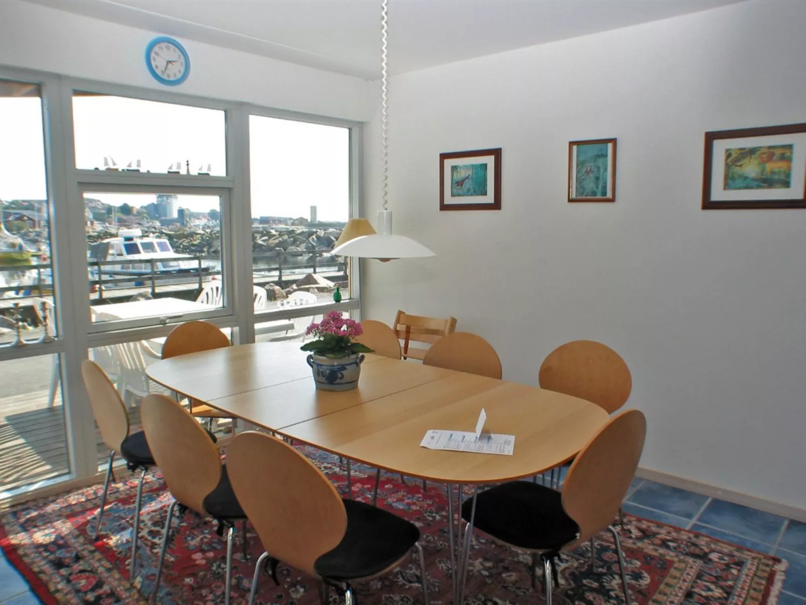 "Frigg" - 10m from the sea-Inside