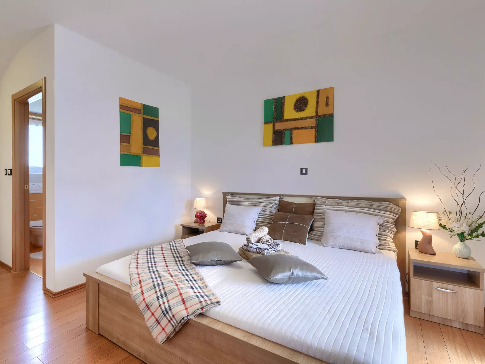 Villa Zara-Inside