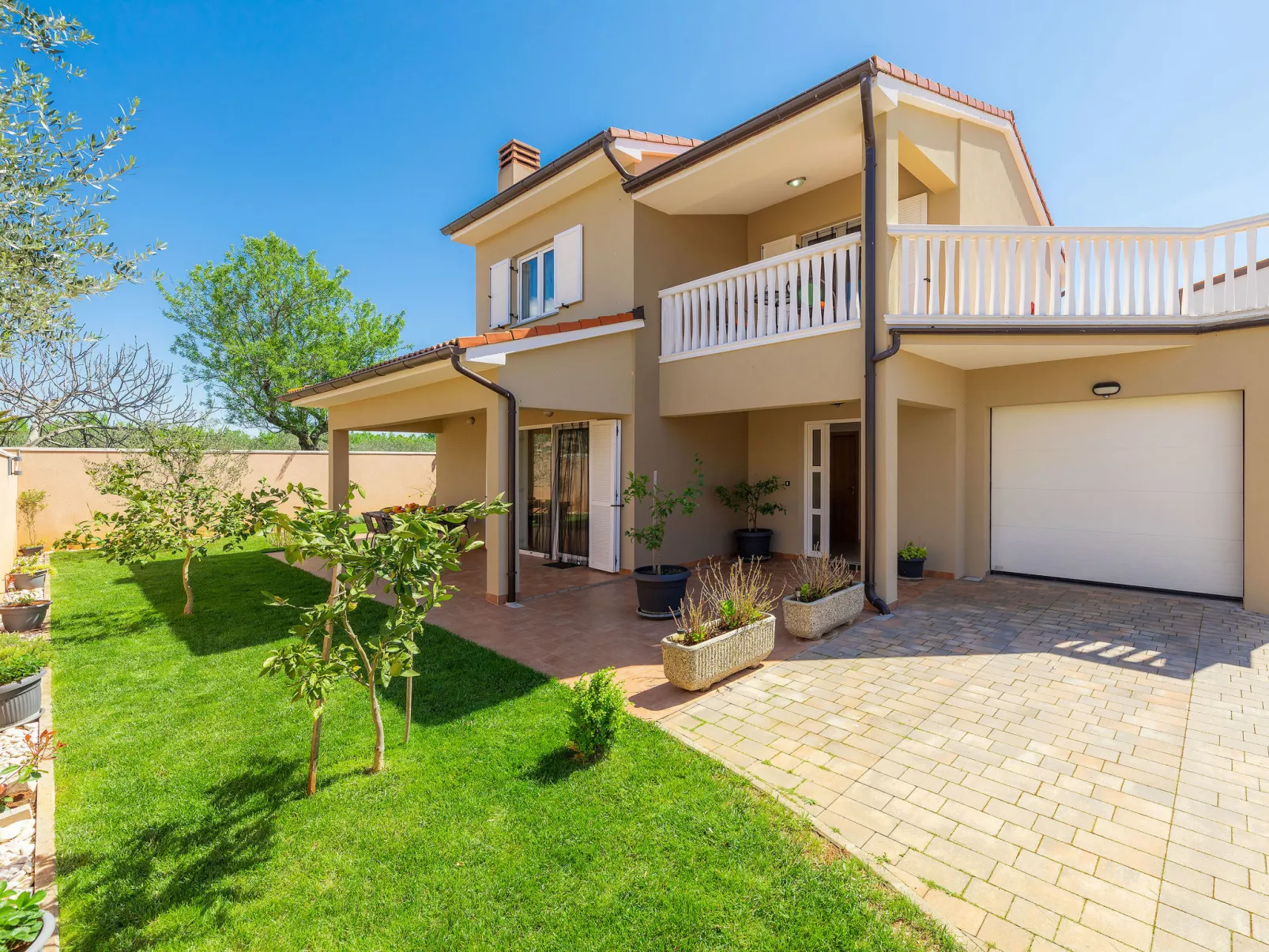 Villa Zara-Outside