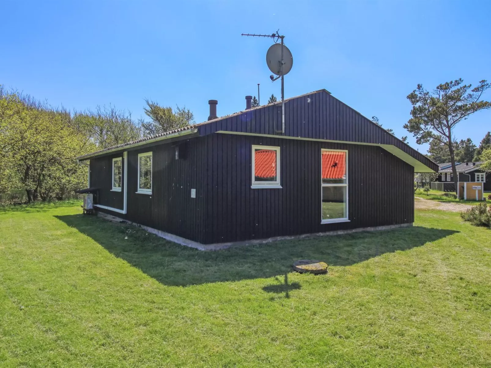"Solborg" - 400m from the sea-Outside