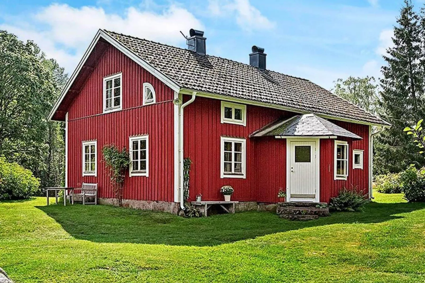 10 person holiday home in SKILLINGARYD