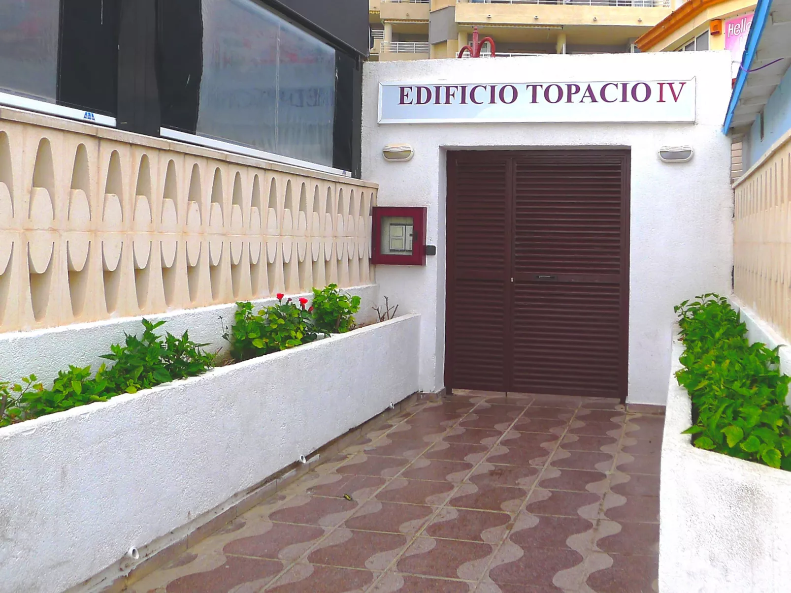Topacio IV-Inside