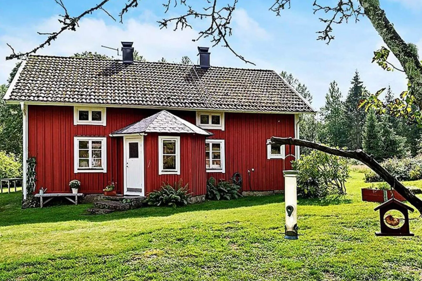 10 person holiday home in SKILLINGARYD