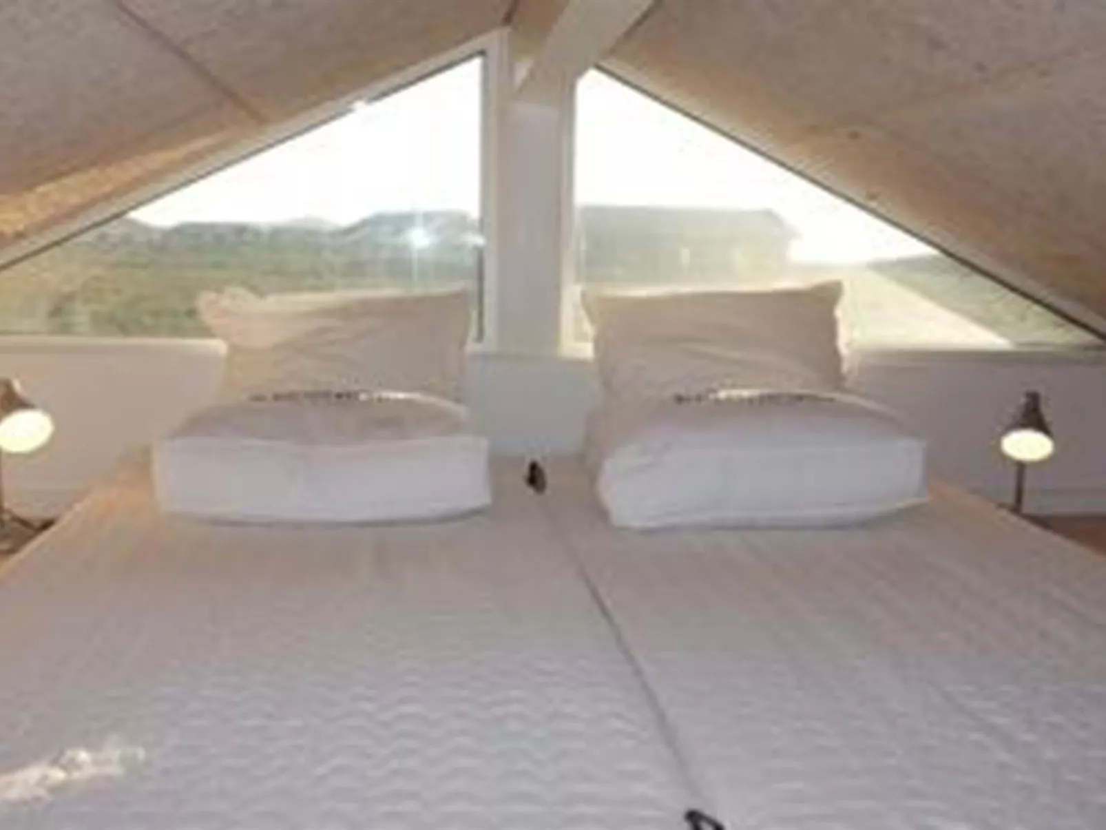 "Antonie" - 95m from the sea-Inside