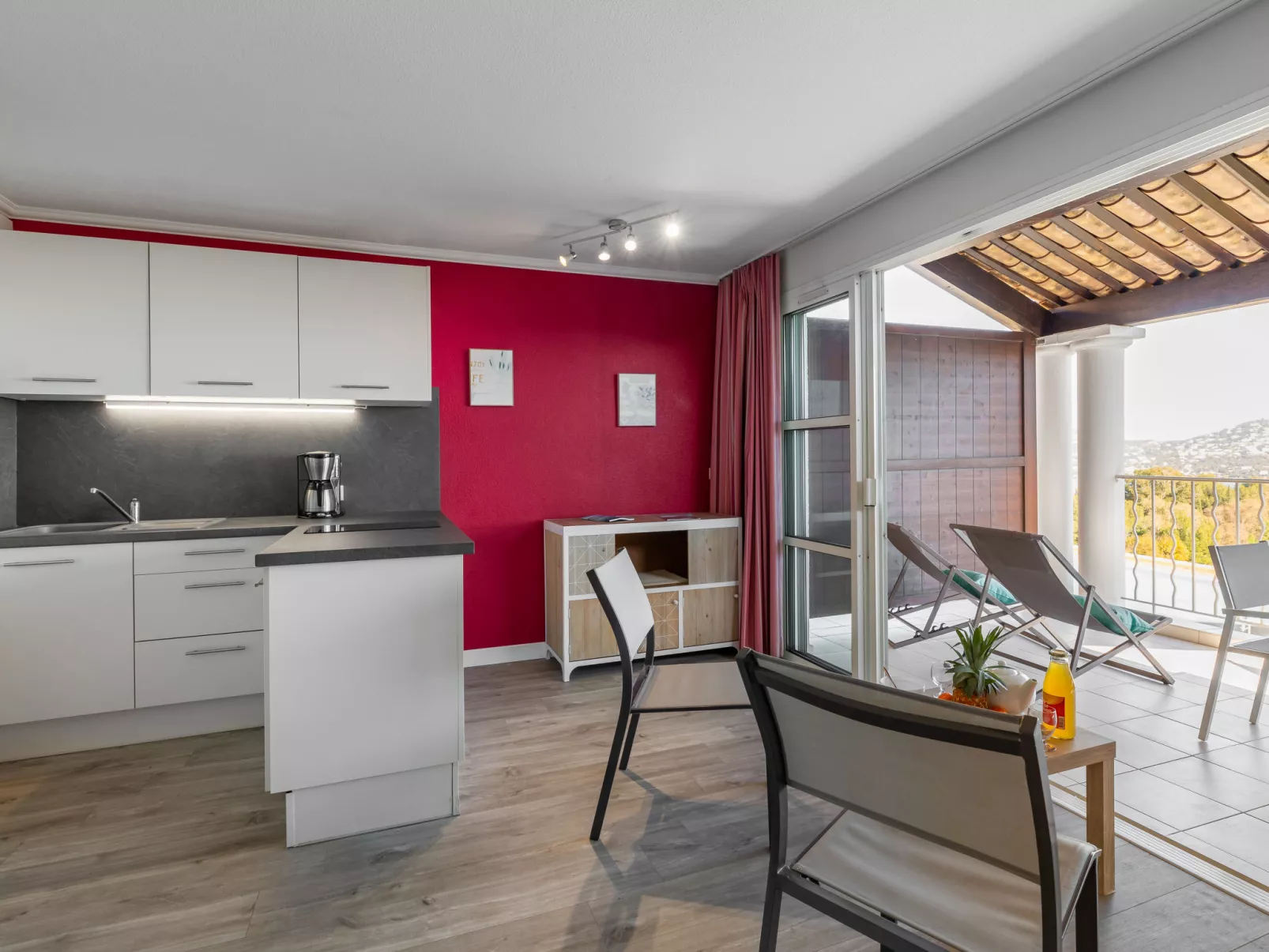 Le Hameau (M1 216)-Dedans