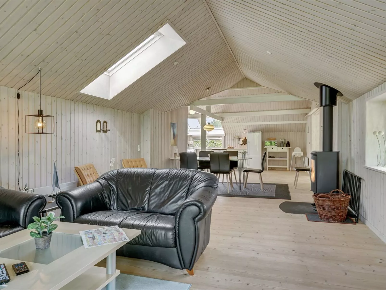 "Dea" - 850m from the sea-Inside