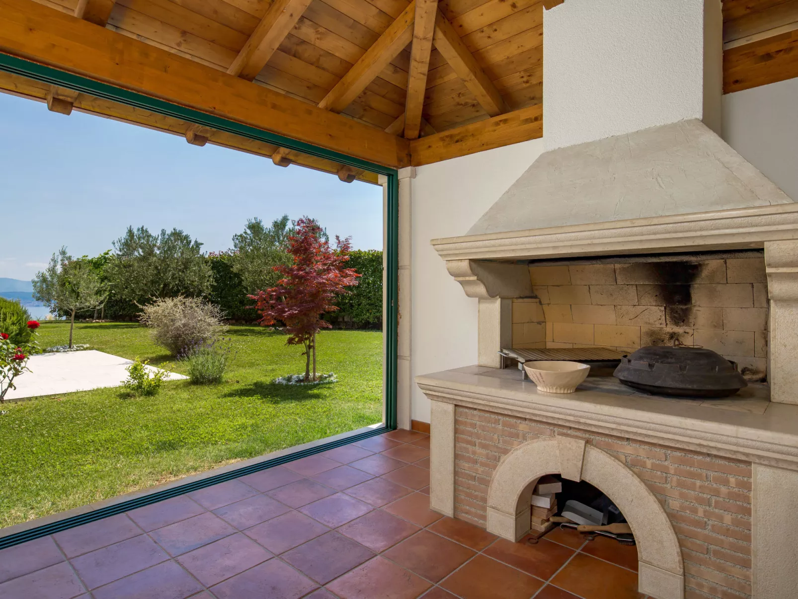 Villa Alpeza-Outside