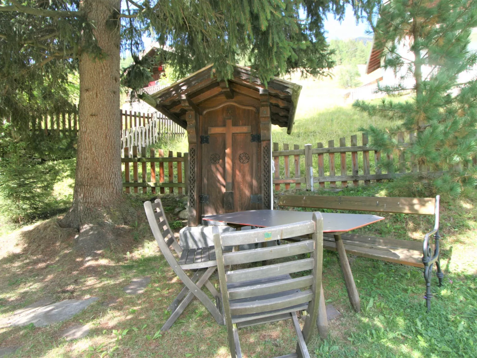 Chalet Antritt-Outside