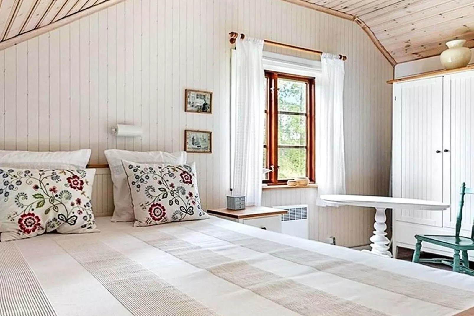 10 person holiday home in SKILLINGARYD-Indoor