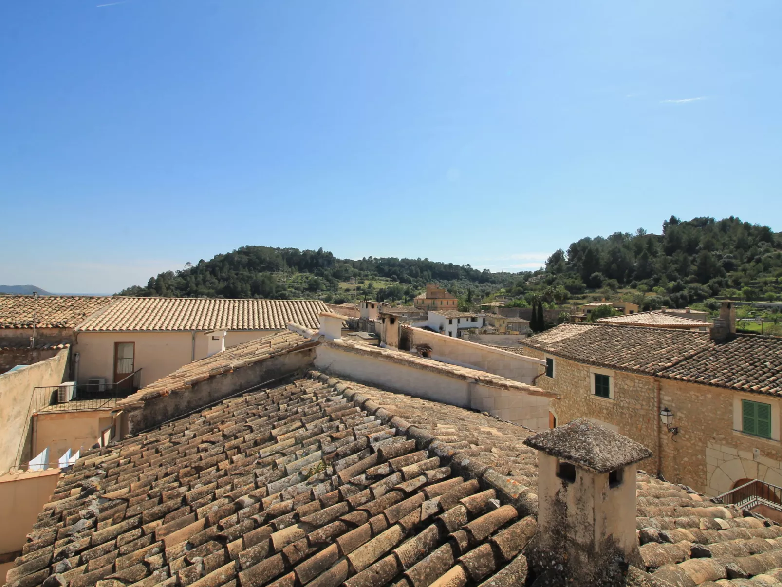 Biniarroi Charm & Quality-Outside