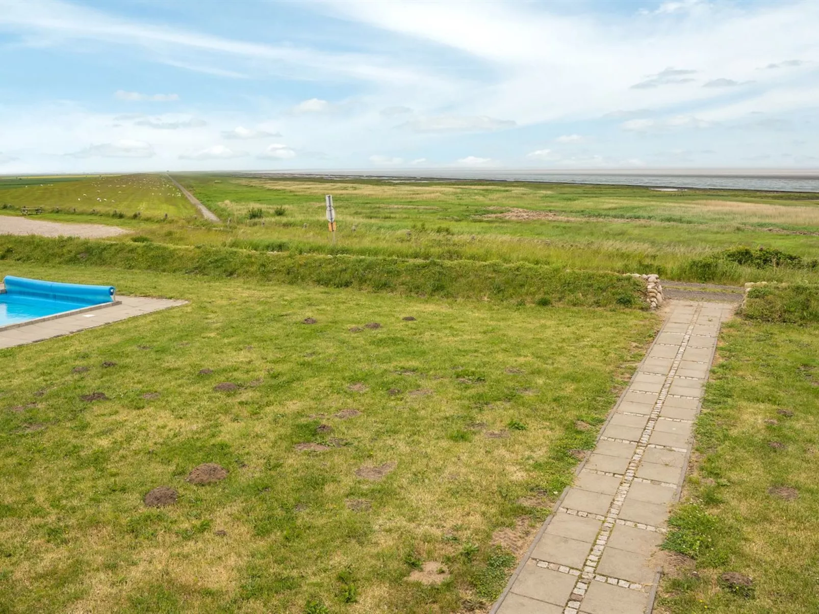 "Annagrete" - 12km from the sea-Outside