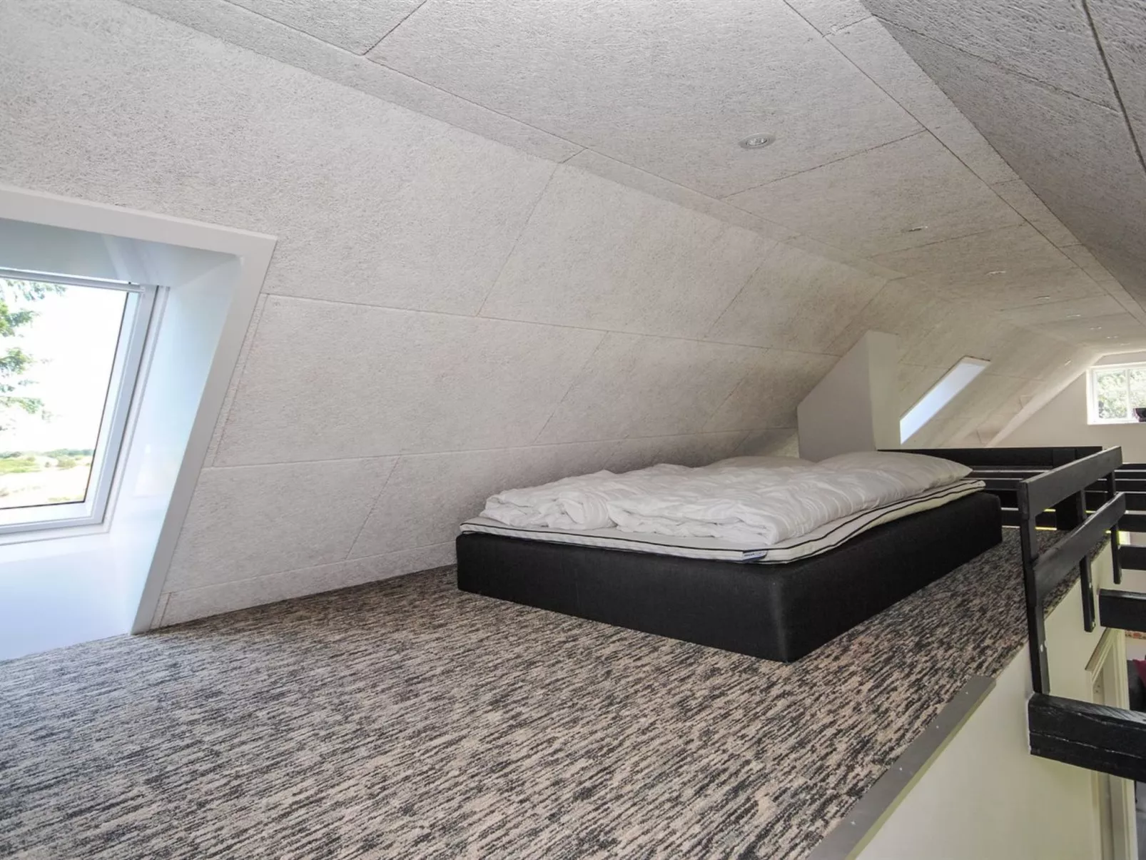 "Elisa" - 1.2km from the sea-Inside