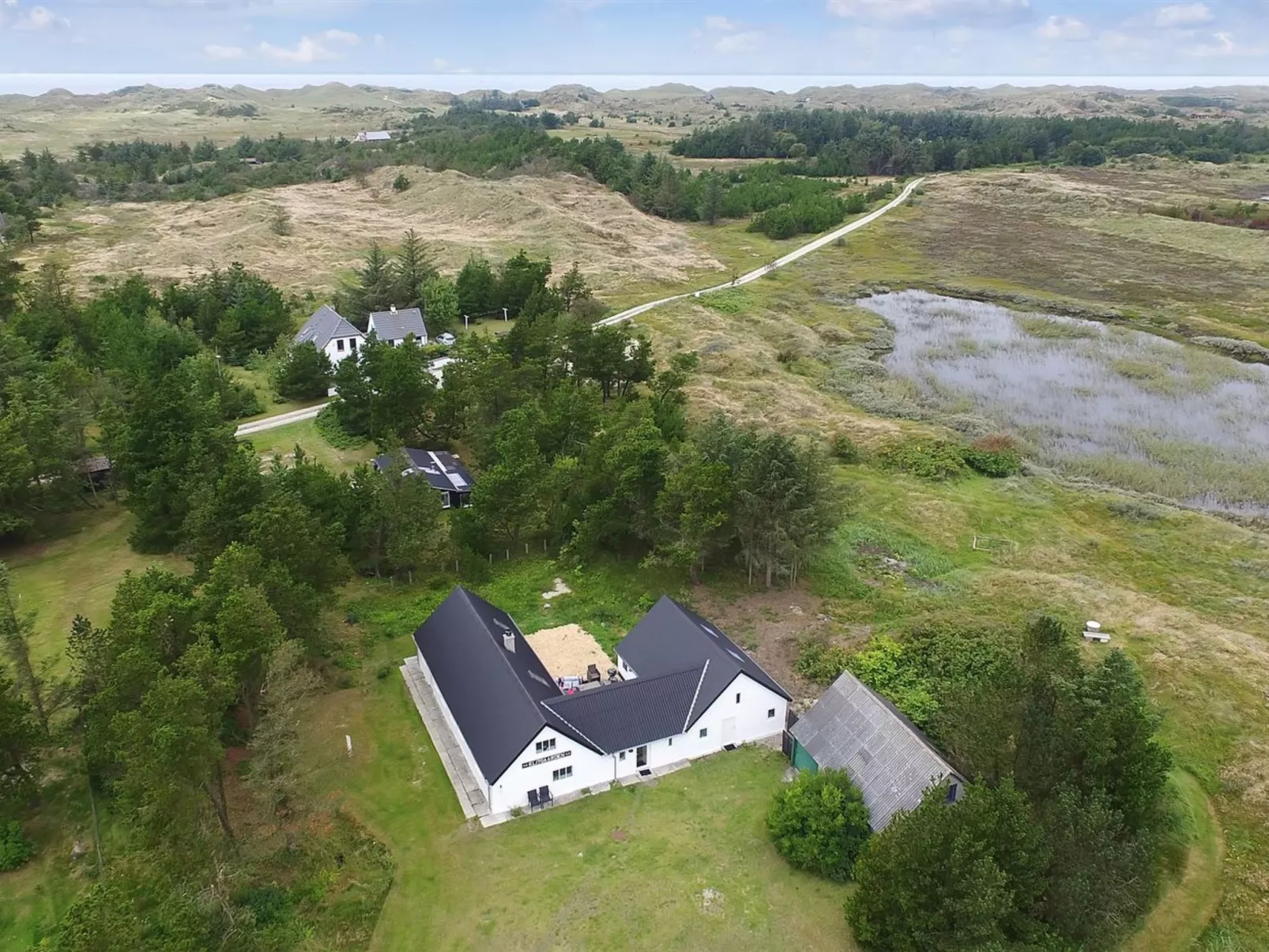 "Elisa" - 1.2km from the sea-Outside